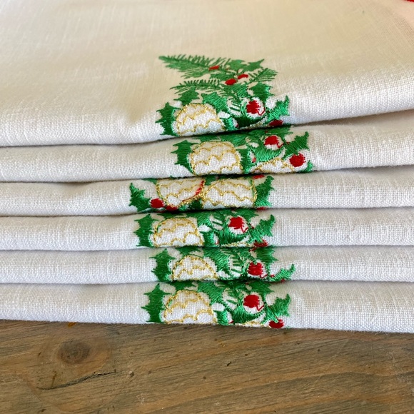 Holiday Vintage Oval Christmas Placemats Poshmark